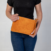 Rose bag, borsa a mano in pelle scamosciata arancione fatta a mano da Pianigiani